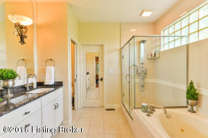 2572 Campion Rd, Floyds Knobs, IN 47119 photo 17
