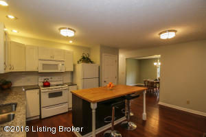 3616 Alexander Dr, La Grange, KY 40031 photo 13