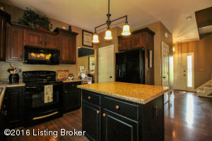 2017 Sugarmaple Dr, La Grange, KY 40031 photo 7