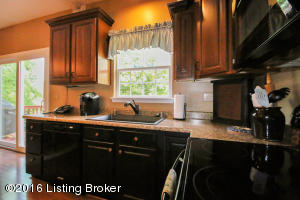 2017 Sugarmaple Dr, La Grange, KY 40031 photo 9
