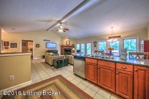 56 Silverview Ct, Smithfield, KY 40068 photo 9