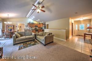 56 Silverview Ct, Smithfield, KY 40068 photo 5