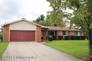 444 Eastern Dr, Radcliff, KY 40160 photo 2