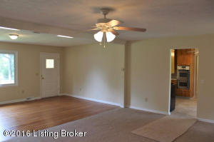 444 Eastern Dr, Radcliff, KY 40160 photo 16