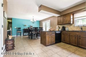 3722 Flemar Dr, Floyds Knobs, IN 47119 photo 8