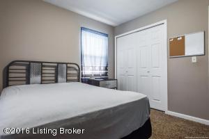3722 Flemar Dr, Floyds Knobs, IN 47119 photo 13