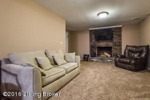 3722 Flemar Dr, Floyds Knobs, IN 47119 photo 18