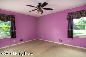 7600 River Rd, Louisville, KY 40059 photo 16