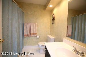 4307 Woodfield Dr, Floyds Knobs, IN 47119 photo 50