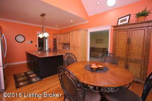 4307 Woodfield Dr, Floyds Knobs, IN 47119 photo 16