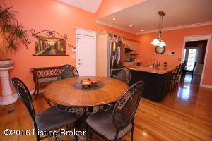 4307 Woodfield Dr, Floyds Knobs, IN 47119 photo 17