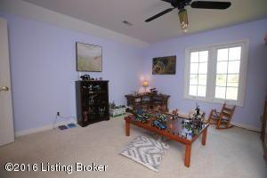 4307 Woodfield Dr, Floyds Knobs, IN 47119 photo 34