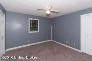 7457 Jersey Park Rd, Floyds Knobs, IN 47119 photo 10