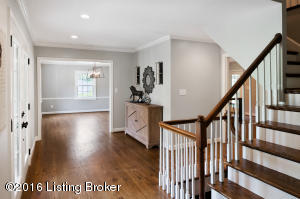3720 Canoe Ln, Rolling Fields, KY 40207 photo 8