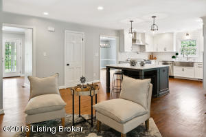3720 Canoe Ln, Rolling Fields, KY 40207 photo 13
