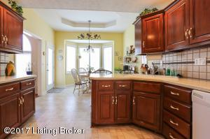 5011 Bent Creek Dr, Floyds Knobs, IN 47119 photo 24