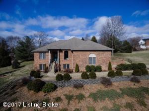 5011 Bent Creek Dr, Floyds Knobs, IN 47119 photo 9