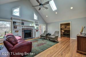 11205 Beech Rd, Anchorage, KY 40223 photo 7