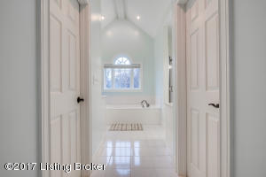 6904 Bridgepointe Blvd, Prospect, KY 40059 photo 19