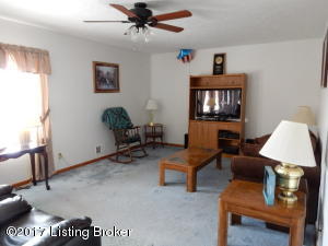 1361 Stringer Ln, Mount Washington, KY 40047 photo 6