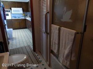 1361 Stringer Ln, Mount Washington, KY 40047 photo 18