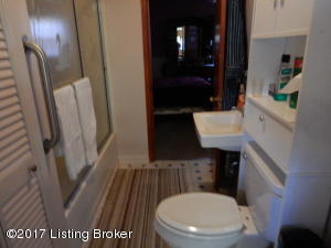 1361 Stringer Ln, Mount Washington, KY 40047 photo 17