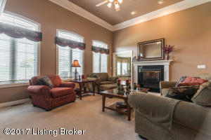 5811 Spring Meadow Dr, Georgetown, IN 47122 photo 17