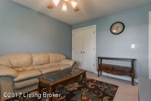 5811 Spring Meadow Dr, Georgetown, IN 47122 photo 47