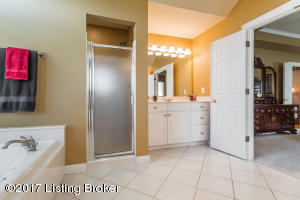 5811 Spring Meadow Dr, Georgetown, IN 47122 photo 42