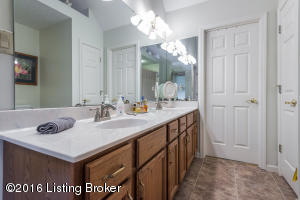 4105 Doe Ridge Dr, Floyds Knobs, IN 47119 photo 20