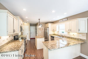 10602 Elder Ln, Prospect, KY 40059 photo 4