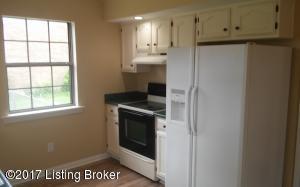  254 Butterfly Ln, Louisville, KY 40229 photo 12