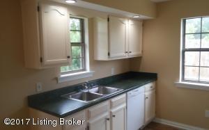  254 Butterfly Ln, Louisville, KY 40229 photo 11