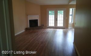  254 Butterfly Ln, Louisville, KY 40229 photo 8