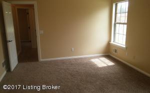  254 Butterfly Ln, Louisville, KY 40229 photo 19