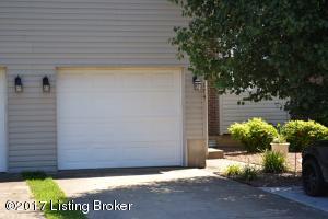 174 Beechtree Ln, Mount Washington, KY 40047 photo 3