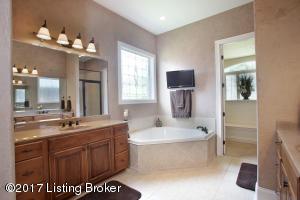 3597 Lafayette Pkwy, Floyds Knobs, IN 47119 photo 12