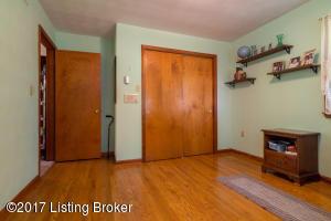 2265 Henriott Rd, Georgetown, IN 47122 photo 18