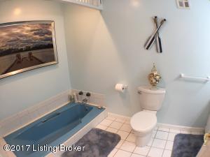 111 Doris Dr, Brooks, KY 40109 photo 14
