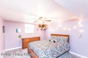 3139 Lawrence Banet Rd, Floyds Knobs, IN 47119 photo 30