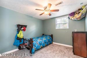 3139 Lawrence Banet Rd, Floyds Knobs, IN 47119 photo 33