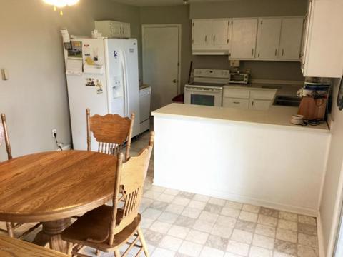 263 Sandra Dr, Mount Washington, KY 40047 photo 5