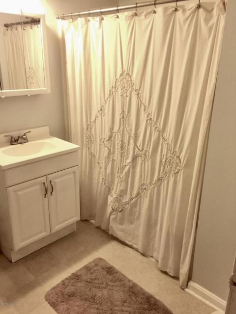 263 Sandra Dr, Mount Washington, KY 40047 photo 8