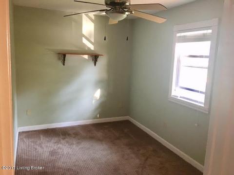 85 E Holiday Beach Loop, Mc Daniels, KY 40152 photo 14