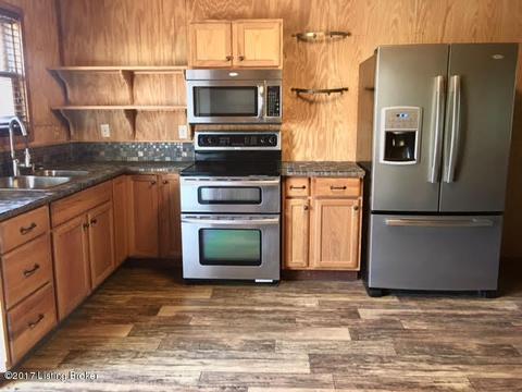 85 E Holiday Beach Loop, Mc Daniels, KY 40152 photo 8