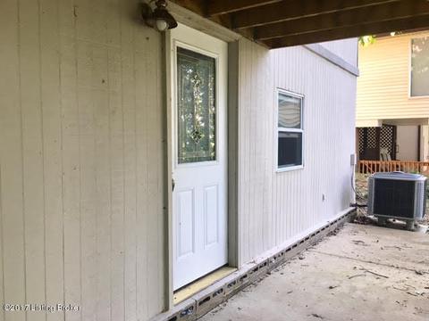 85 E Holiday Beach Loop, Mc Daniels, KY 40152 photo 7