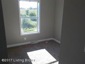 106 Apache Ct, Bloomfield, KY 40008 photo 8