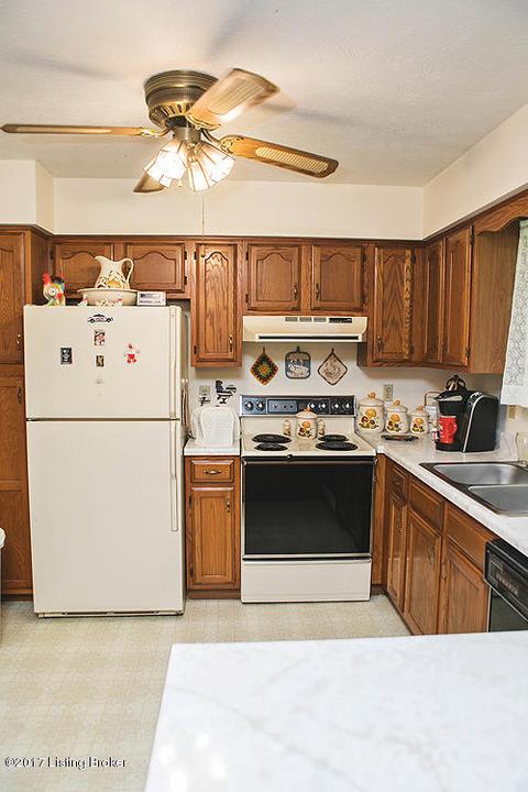 205 The Cliffs Ln, Westview, KY 40178 photo 8