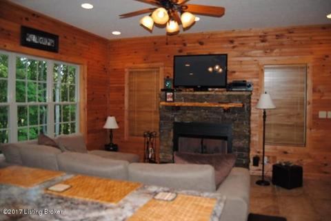 499 Willow Ln, Bee Spring, KY 42207 photo 8