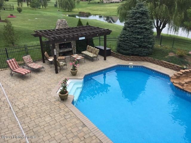  263 Benjamin Blvd, Fisherville, KY 40023 photo 2